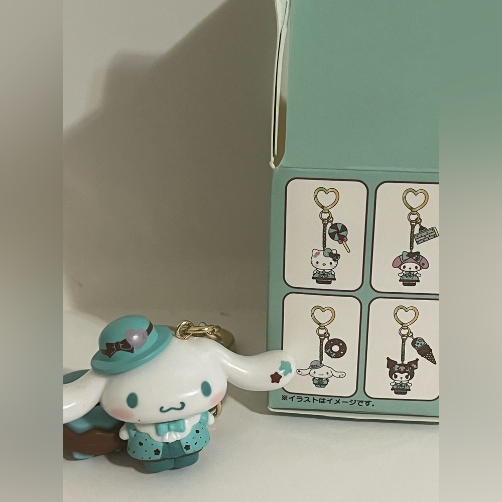 Cinnamoroll Chocolate Mint Blind Box Figure - Picture 4 of 7